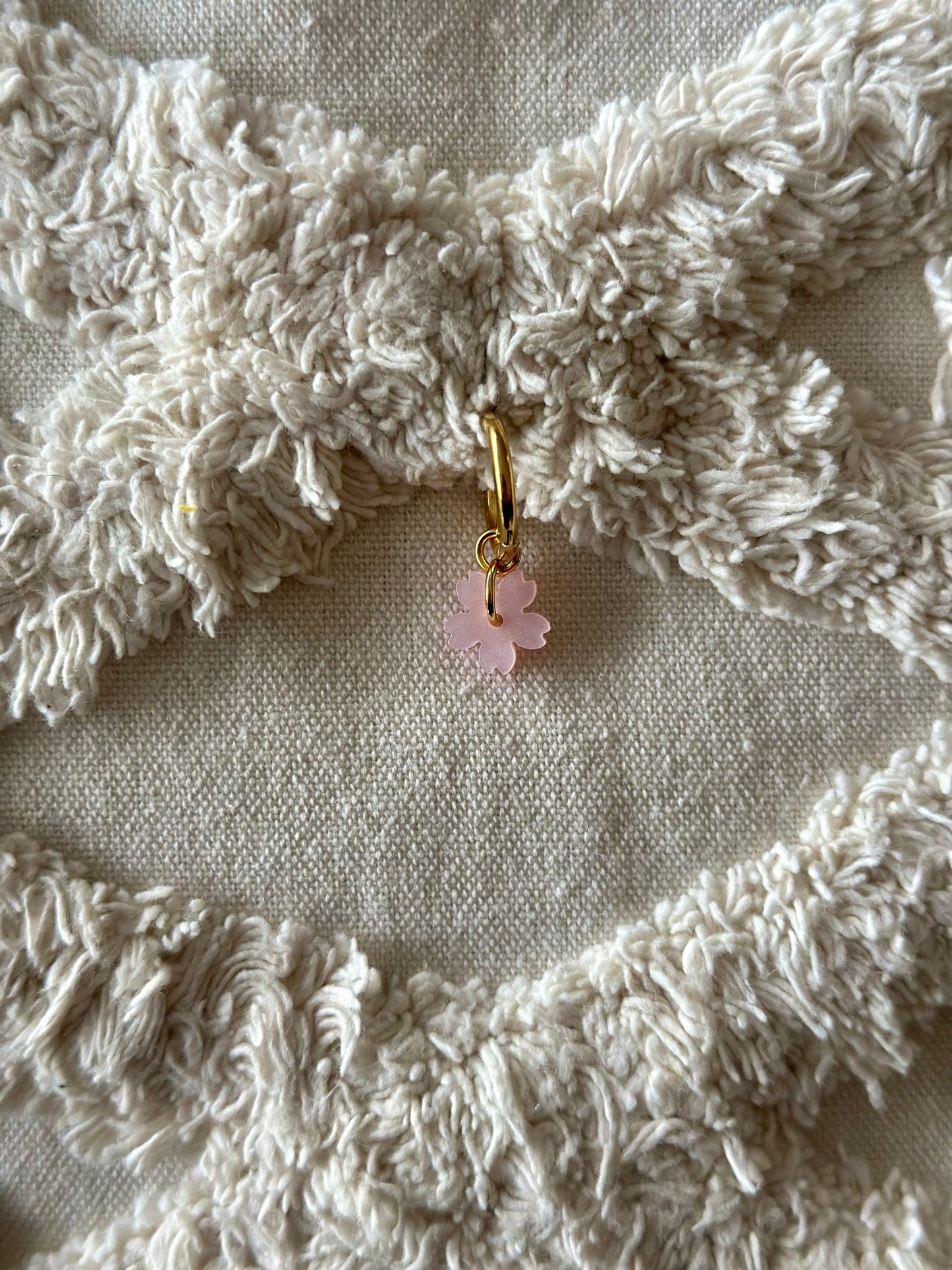 Lai earring rose